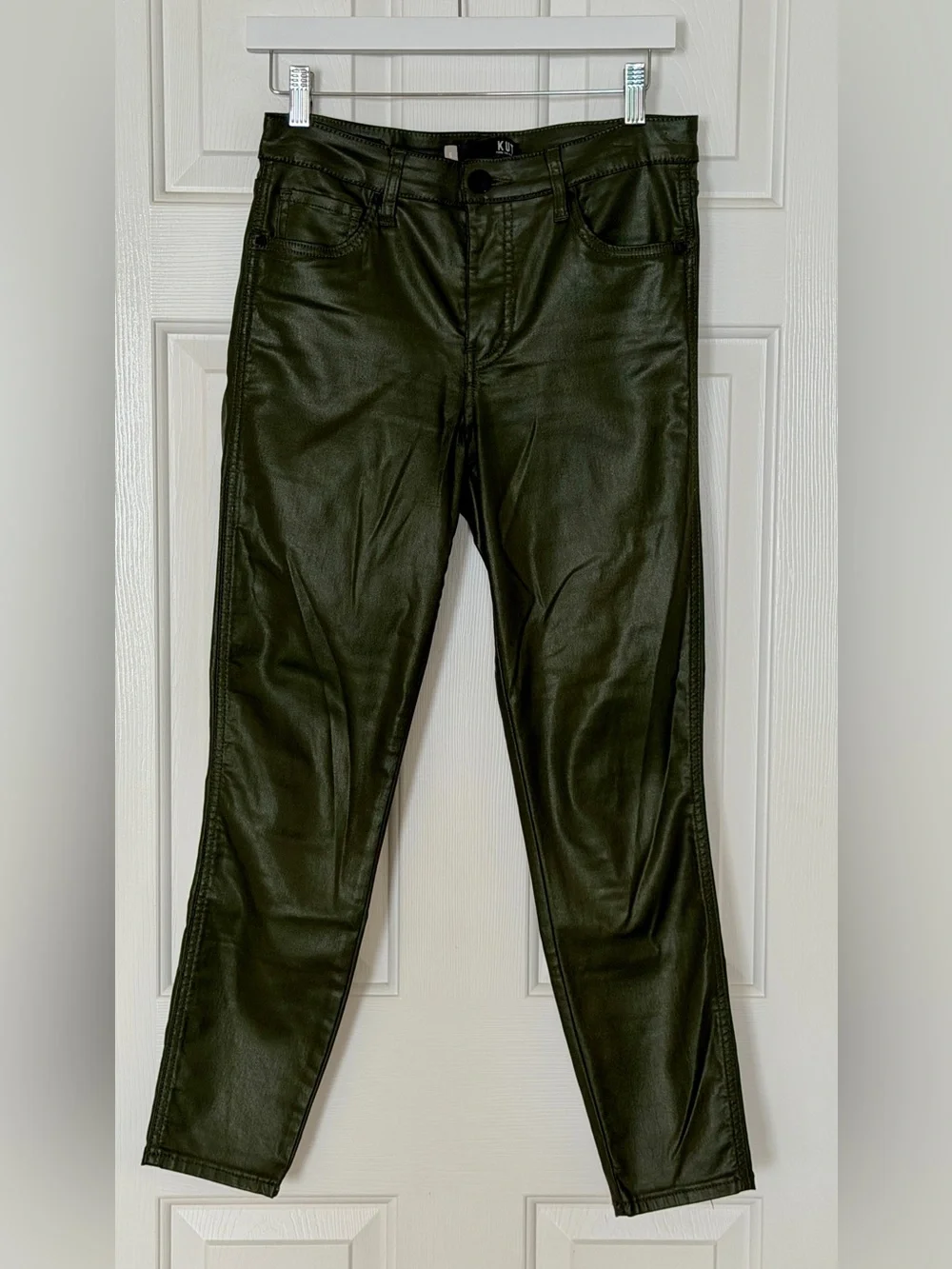 KUT From The Kloth Olive Green Faux Leather Coated Skinny Pants Size 6 - Picture 2 of 11